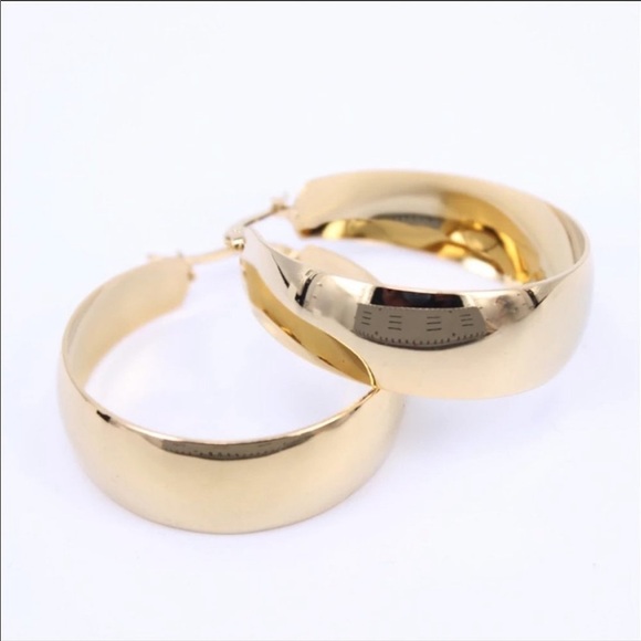 NEW 18K Yellow Gold 2” Round Chunky Hoop Earrings - Picture 2 of 5